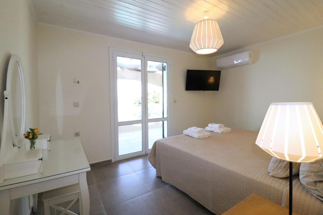 Villa Faiax Pyrgi  Ngoại thất bức ảnh